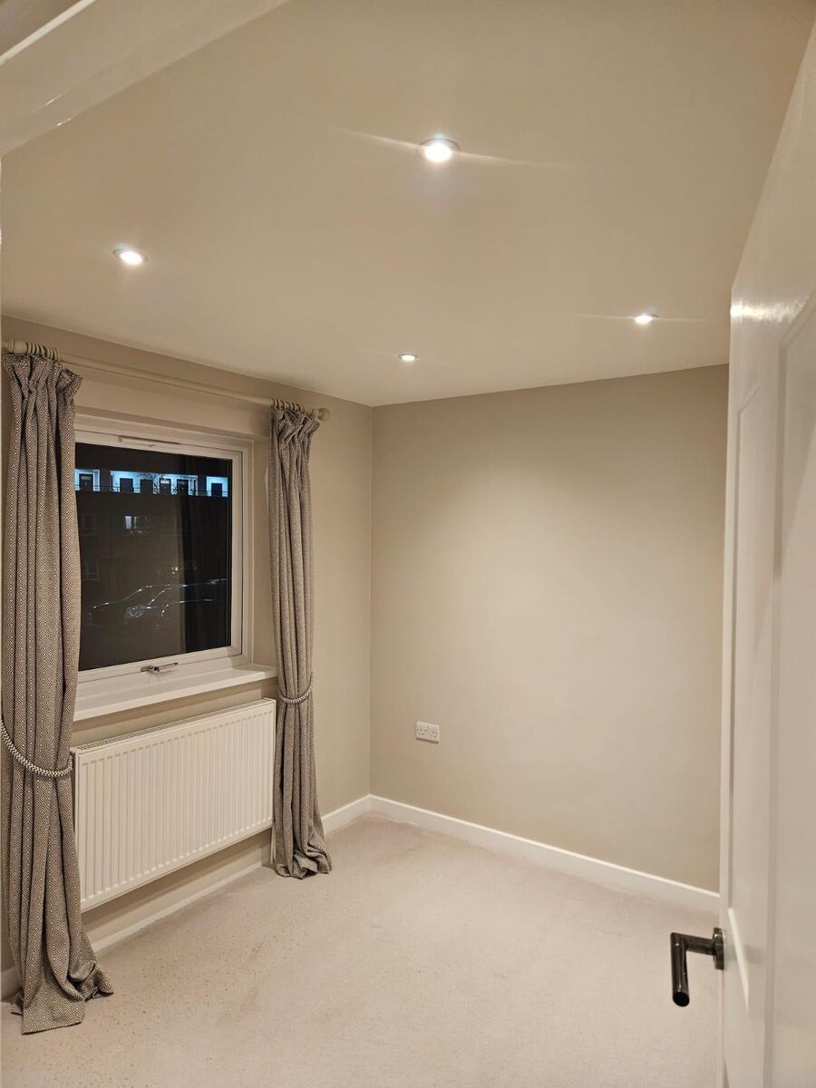 painter and decorator near me Edgware